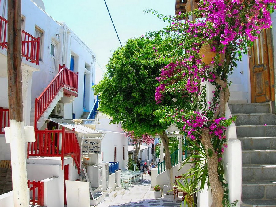  Mikonos 